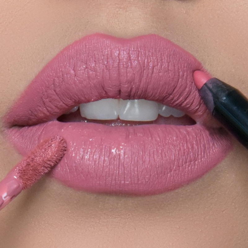 Lip Kit (Matte Liquid Lipstick + Lip Liner)