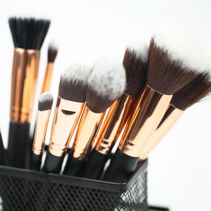 Vegan makeup brushes (Rose Gold) - Makeup Palette Pro